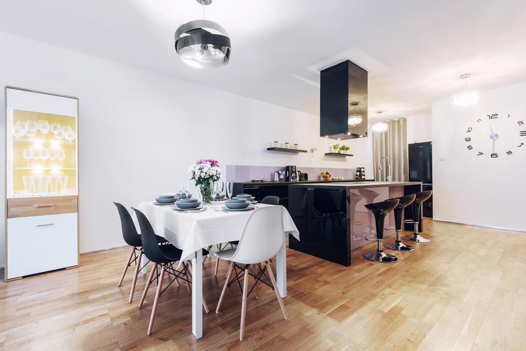 Apartament Feldmana 6